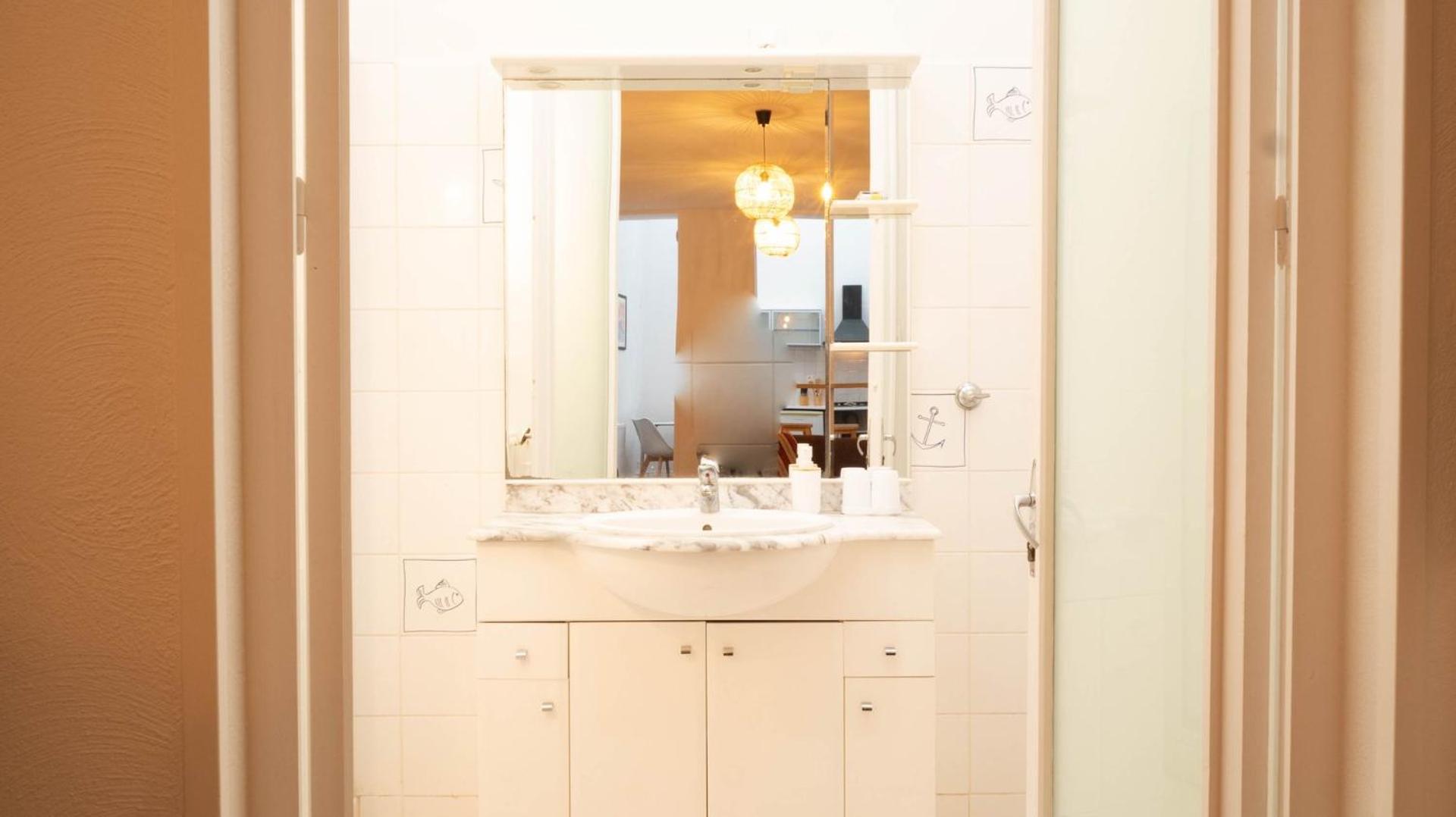شقة Le Puit De Lumiere - Comfortable T3 In Poitiers! المظهر الخارجي الصورة